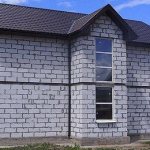 House made of foam concrete blocks: pros and cons, stages of construction