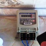 Electric meter with remote control