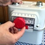 Is it possible to stop a gas meter with a magnet?