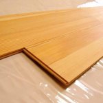 Laying parquet boards
